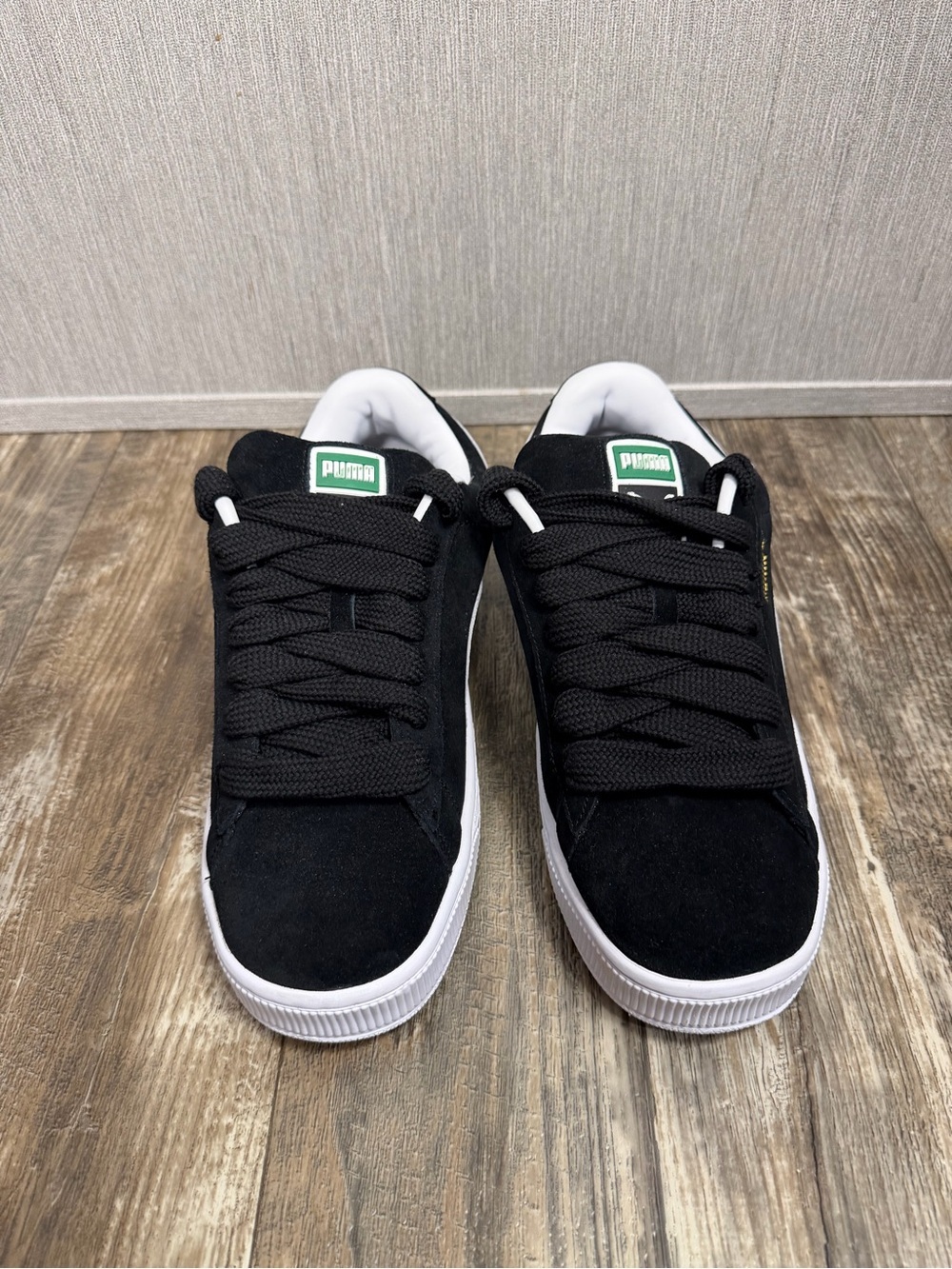 Puma Black Suede Sneakers with White Formstrip and Gold Logo Size 11 - Picture 8 of 16